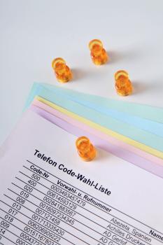 Magnetoplan magnet. memohalter 18x11mm 1666144 orange 4 stk. - Magnetoplan-1666144-4013695024875-03.jpg