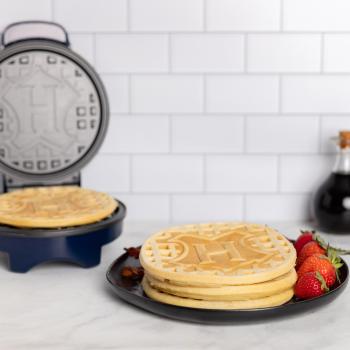 Uncanny brand hogwarts waffle maker 146688 harry potter - Uncanny-brand-146688-0840790138886-07.jpg