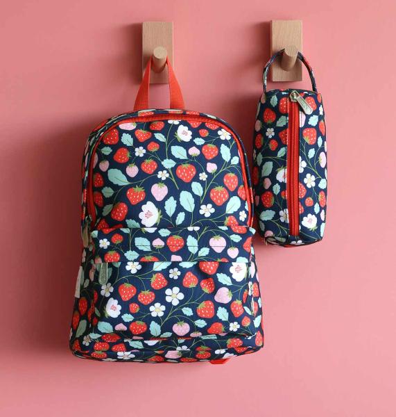 Allc kleiner rucksack erdbeeren bpstbu71 23.5x30x10cm - Allc-bpstbu71-8719715002774-03.jpg