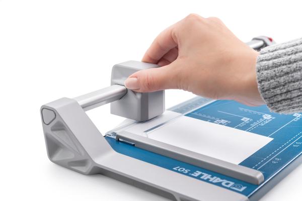 Dahle rollenschneidemaschine 507 00507-24040 3. generation a4 / 8 blatt - Dahle-00507-24040-4009729069066-04.jpg