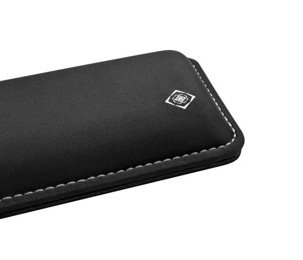 Deltaco compact wristpad 60/65 keyb. gam-164 black / memory foam - Deltaco-gam-164-7333048060877-03.jpg