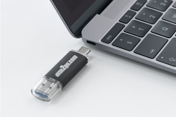 DISK2GO USB-Stick switch 8GB 30006590 Type-C USB 3.1 Type-A USB 3.0