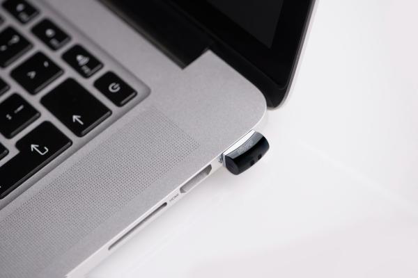 Disk2go usb-stick nano edge 3.0 32gb 30006681 usb 3.0 - Disk2go-30006681-7640111167068-03.jpg