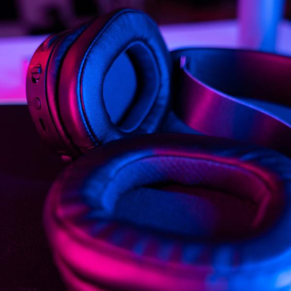 Jlab nightfall gaming headset ieughbnhtfallrblk4 wireless, black - Jlab-ieughbnhtfallrblk4-0810119072061-10.jpg