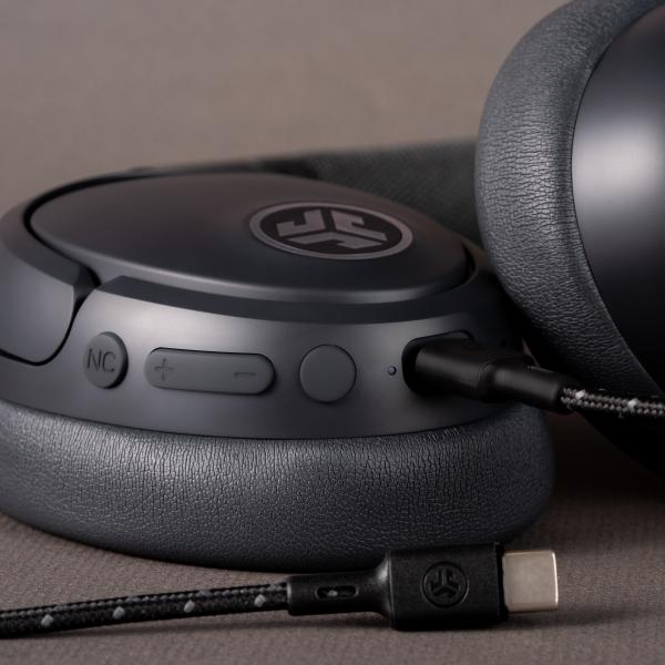 Jlab jbuds lux anc headphones ieuhbjluxancrgph62 wireless, graphite - Jlab-ieuhbjluxancrgph62-0810119071255-10.jpg