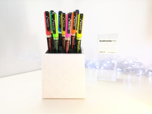 Karin brush marker pro 27c12 neon colours 12 stück - Karin-27c12-5904446025908-04.jpg