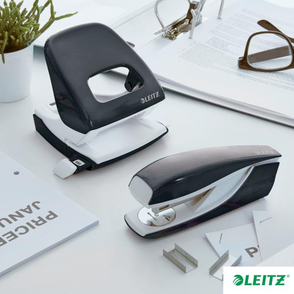 Leitz locher/hefter wow 5095 5095-10-95 schwarz, bundle 30 blatt - Leitz-5095-10-95-4002432121595-02.jpg
