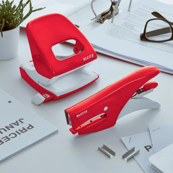 Leitz heftzange wow 5531 5531-10-26 rot 15 blatt - Leitz-5531-10-26-4002432135585-07.jpg