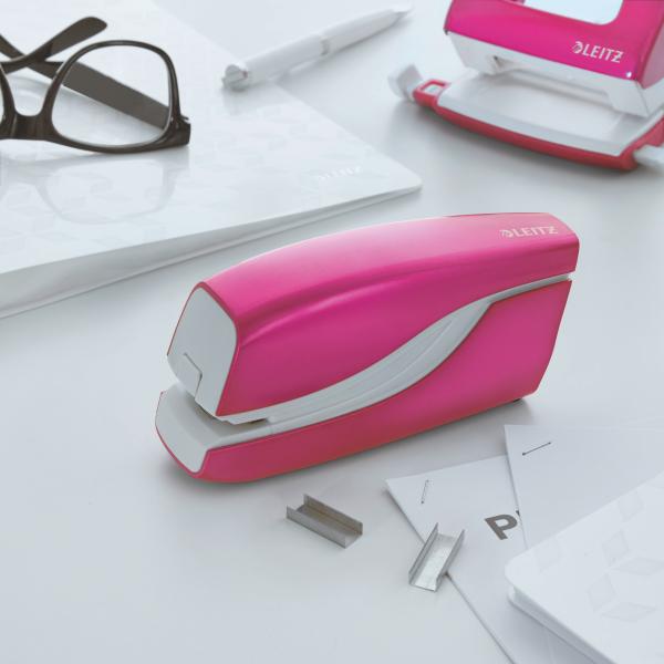 Leitz elektrohefter nexxt wow 5566 55661023 pink 10 blatt - Leitz-55661023-4002432111312-04.jpg