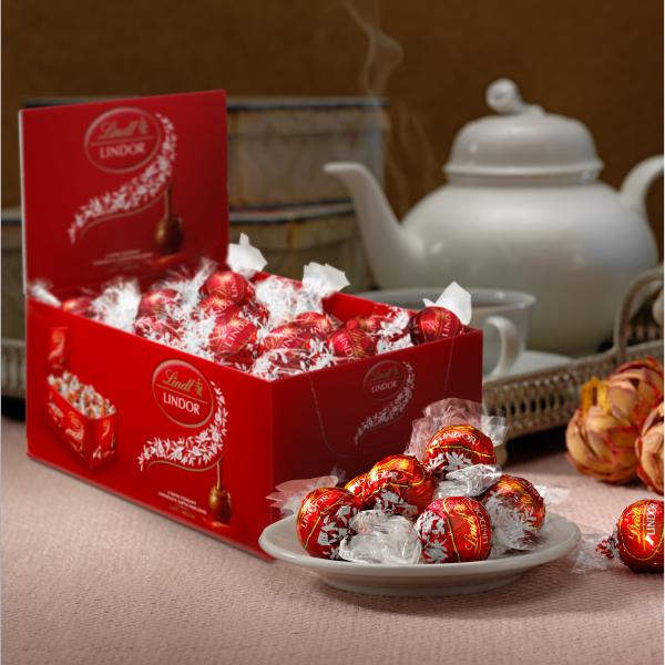 Lindt lindor pralinés milch 491558 thekensteller 750g - Lindt-491558-7610400615587-02.jpg