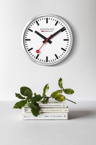 Mondaine wanduhr 400mm a995.16sbb weiss/schwarz - Mondaine-a995.16sbb-7611382498199-06.jpg