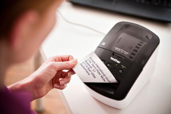 Ptouch profi-labelprinter ql-700 mit 2 etikettenrollen - Ptouch-ql-700-4977766707107-07.jpg