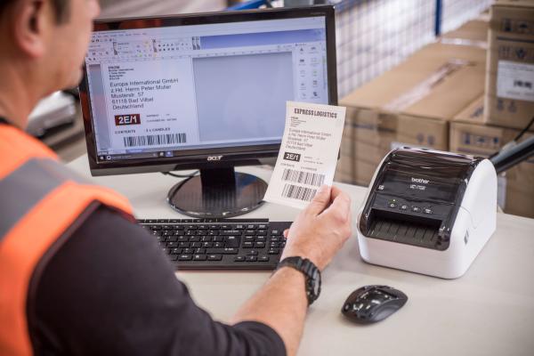 Ptouch labelprinter ql1100cua1 bt, usb, wlan, airprint - Ptouch-ql1100cua1-4977766826082-04.jpg