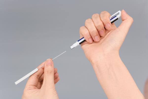 Tombow radiergummi präz. 2,5x5mm ehkusb mono zero recht. b/w/b - Tombow-ehkusb-4003198501140-04.jpg