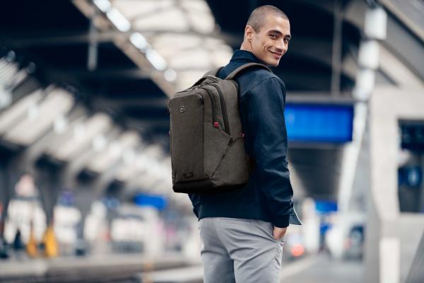 Wenger mx professional 16 inch 611641 laptop backpack - Wenger-611641-7613329114476-04.jpg
