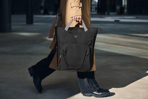 Wenger motion vertical tote 15.6 inch 612541 laptop tote chic black - Wenger-612541-7613329177921-07.jpg