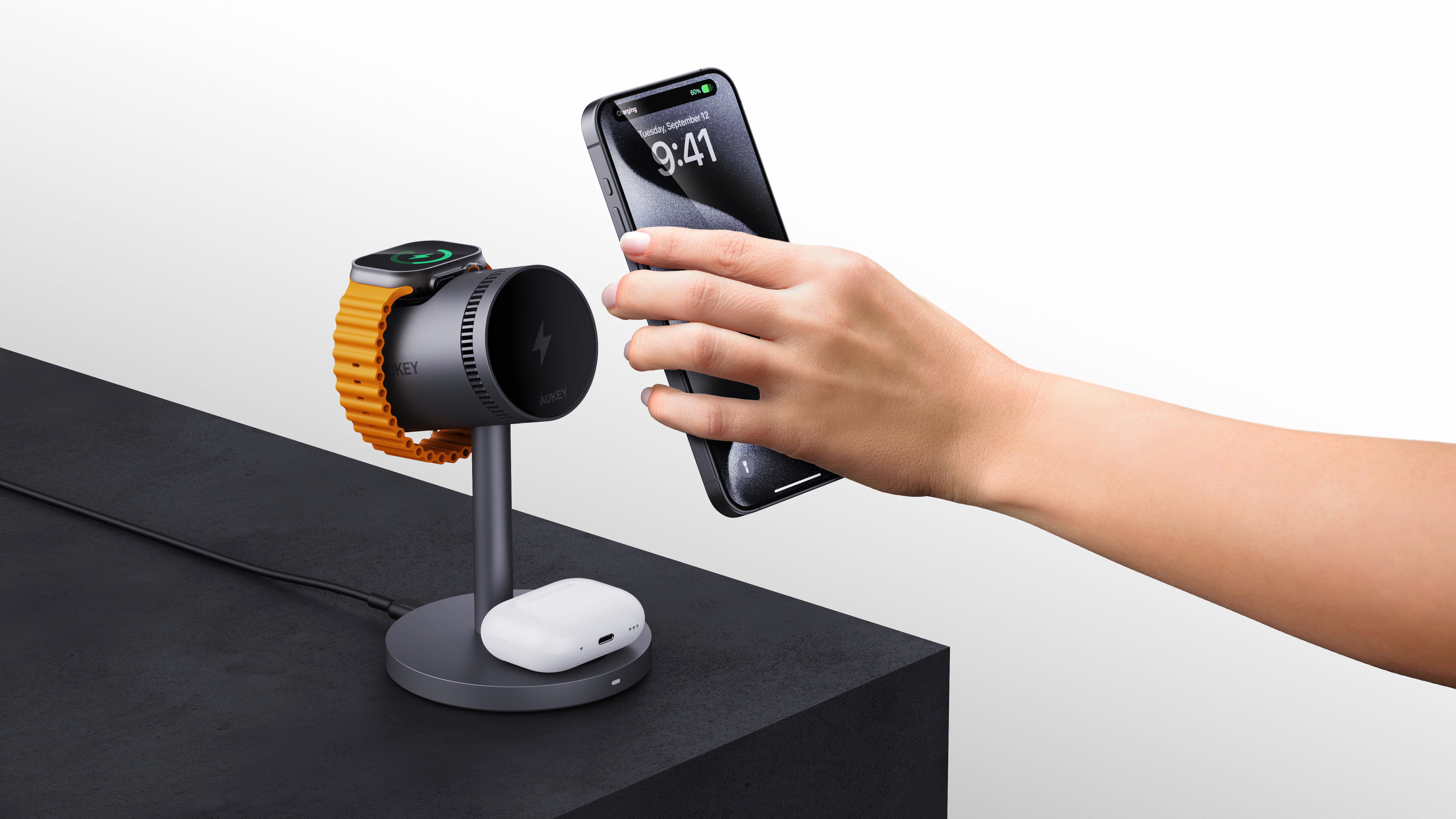 AUKEY MagFusion 3-IN-1 Pro LC-MC311A Wireless Charger 15W, Black