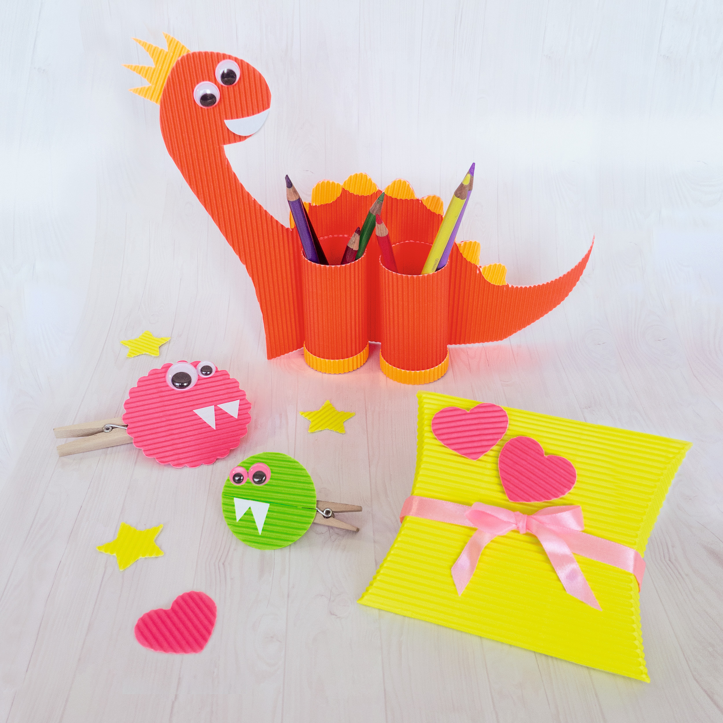 URSUS Wellkarton 23x33cm 10310099 neon assortiert 10 Blatt